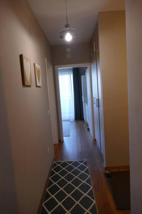 Apartament In Cartier Avantgarden Cu Semineu! Brassó Kültér fotó